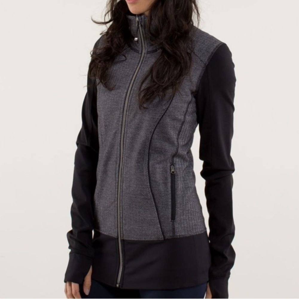 Lululemon Nice Asana Jacket Size 8 Gray Herringbone Black Sleeves Full Zip